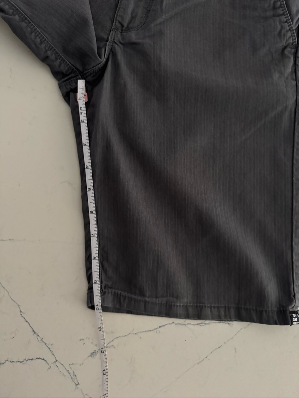 Vans Shorts Size 28 - Picture 4 of 5